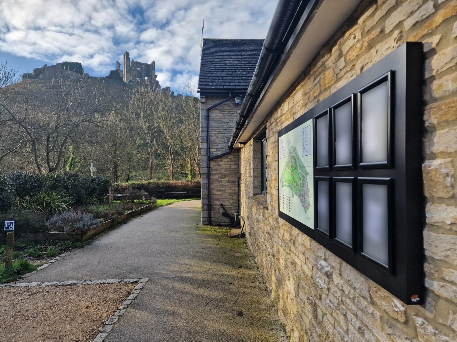 Corfe Castle Visitor Centre 01