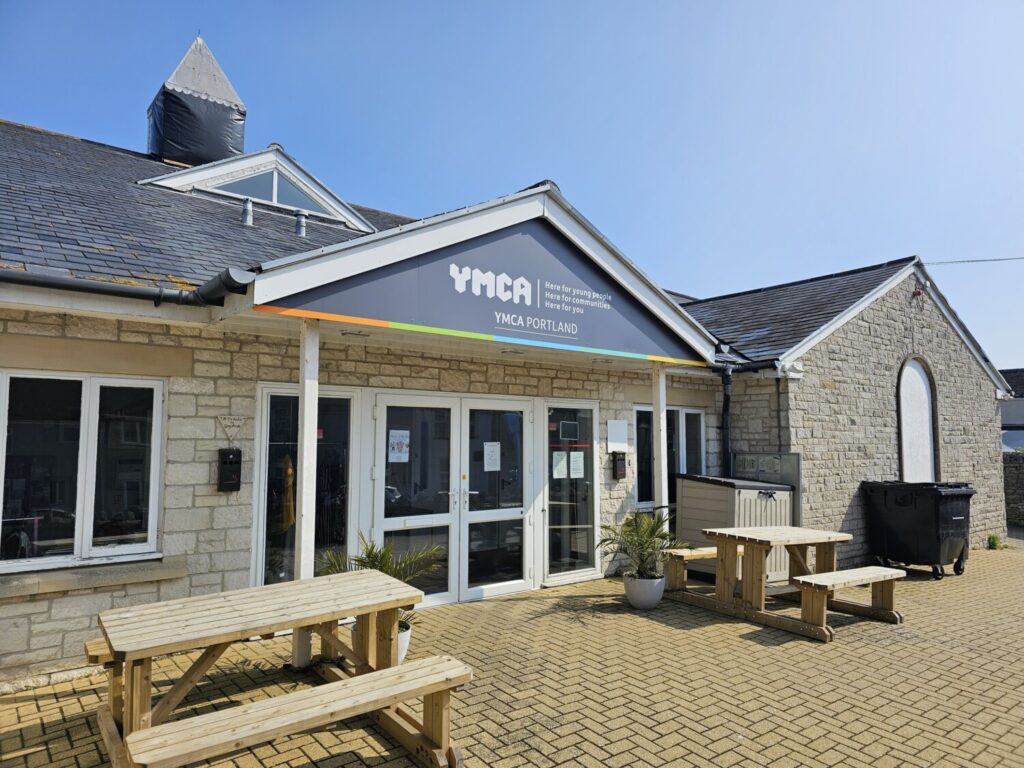 YMCA 02